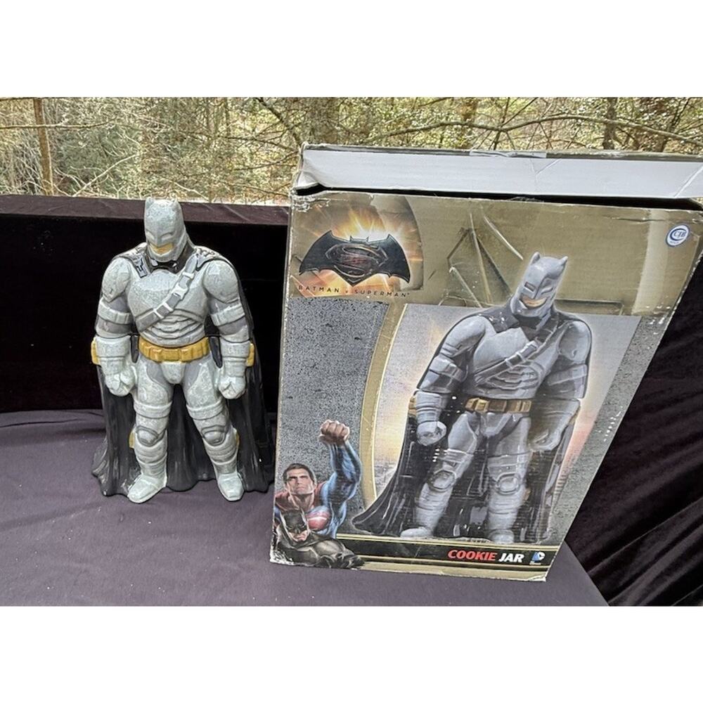 Armored Batman Figure Ceramic Cookie Jar Batman vs Superman Movie Original Box !